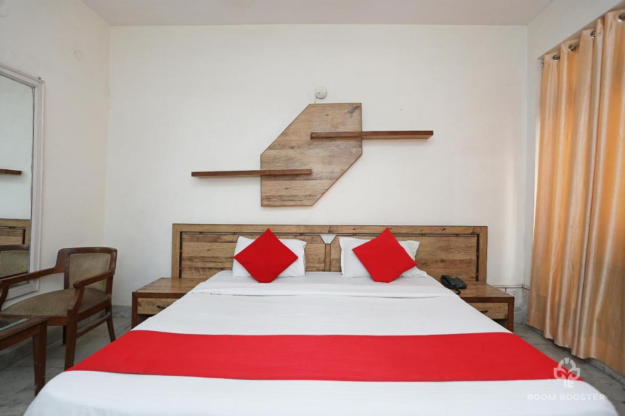 Hotel Inderlok Ришикеш Экстерьер фото